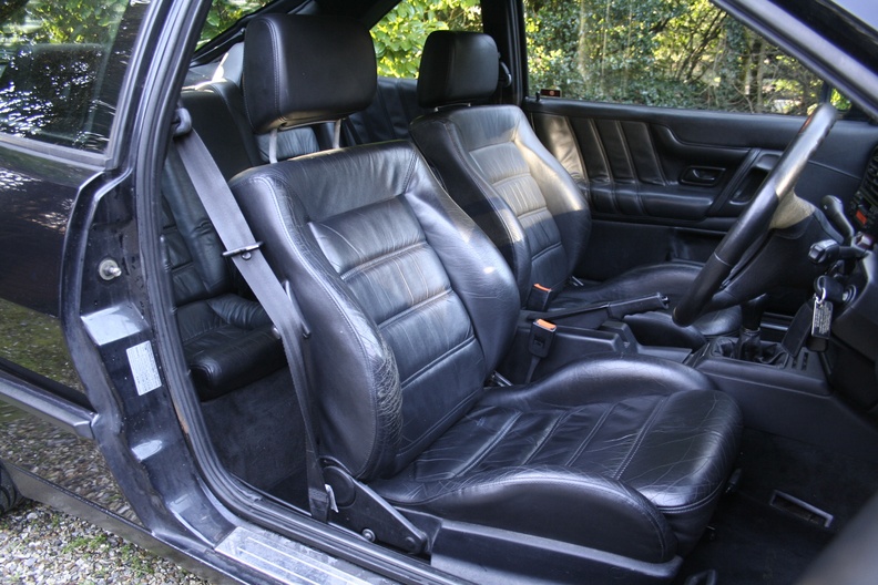 Corrado interior