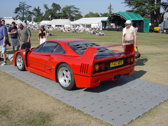 Ferrari F40
